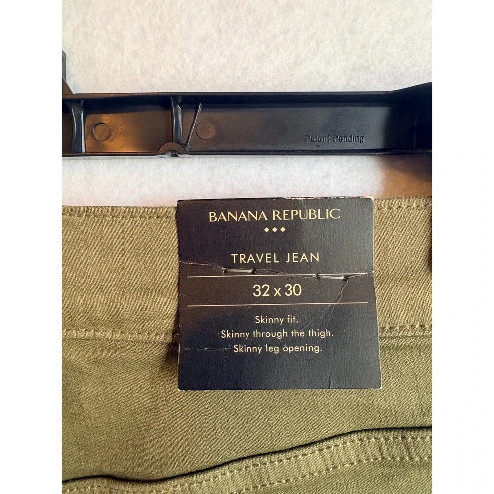 Banana Republic Mens Travel Jean Skinny Fit Olive Green 32x30 NWT